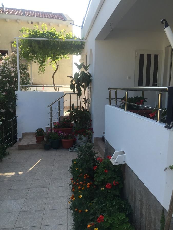 Апартаменты Apartments Sveti Stefan MNE Свети-Стефан-22