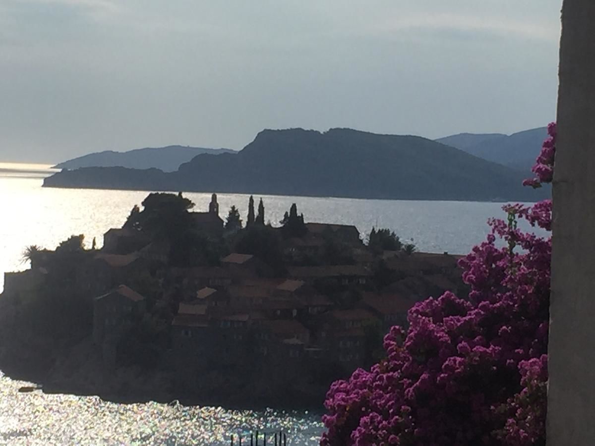 Апартаменты Apartments Sveti Stefan MNE Свети-Стефан-23