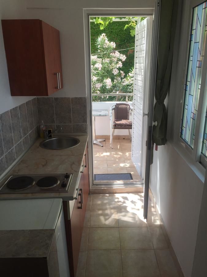 Апартаменты Apartments Sveti Stefan MNE Свети-Стефан-29