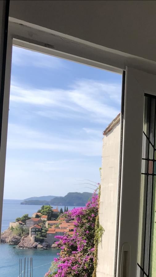 Апартаменты Apartments Sveti Stefan MNE Свети-Стефан-9